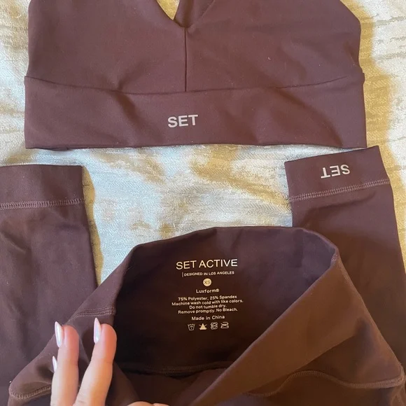 SET Active Brown Sports Bra and Leggings Set - Picture 3 of 4